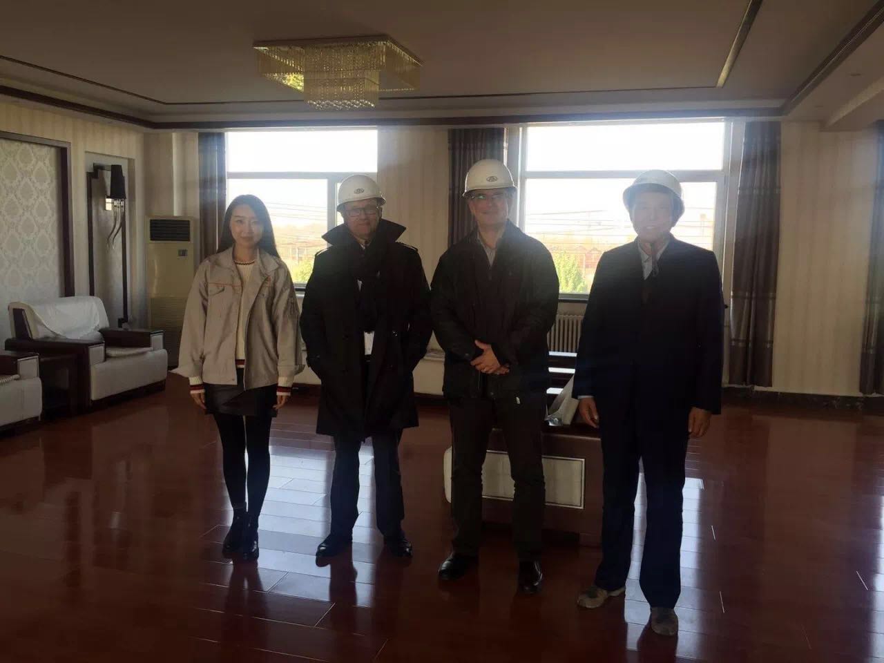 圣戈班集团法国总部高层莅临辽宁北方参观指导，加深合作